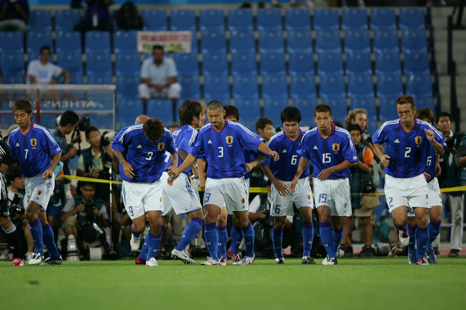 アテネ五輪での日本代表　©Takuya Sugiyama/JMPA