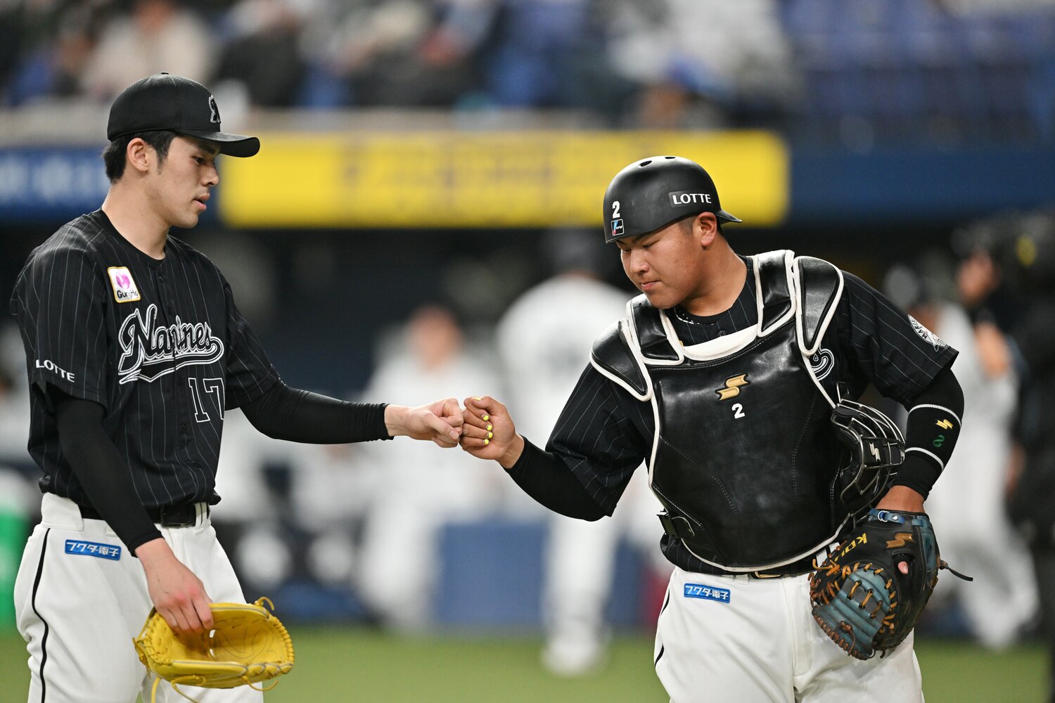 佐々木朗希と松川虎生　©︎Hideki Sugiyama