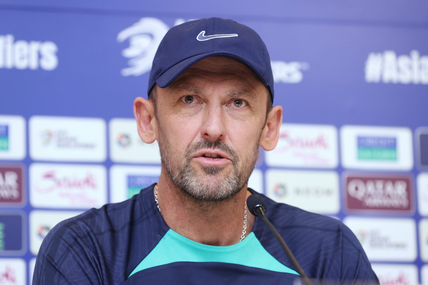 オーストラリア代表のトニー・ポポビッチ監督。10日の中国戦は3対1で勝利した　©JIJI PRESS