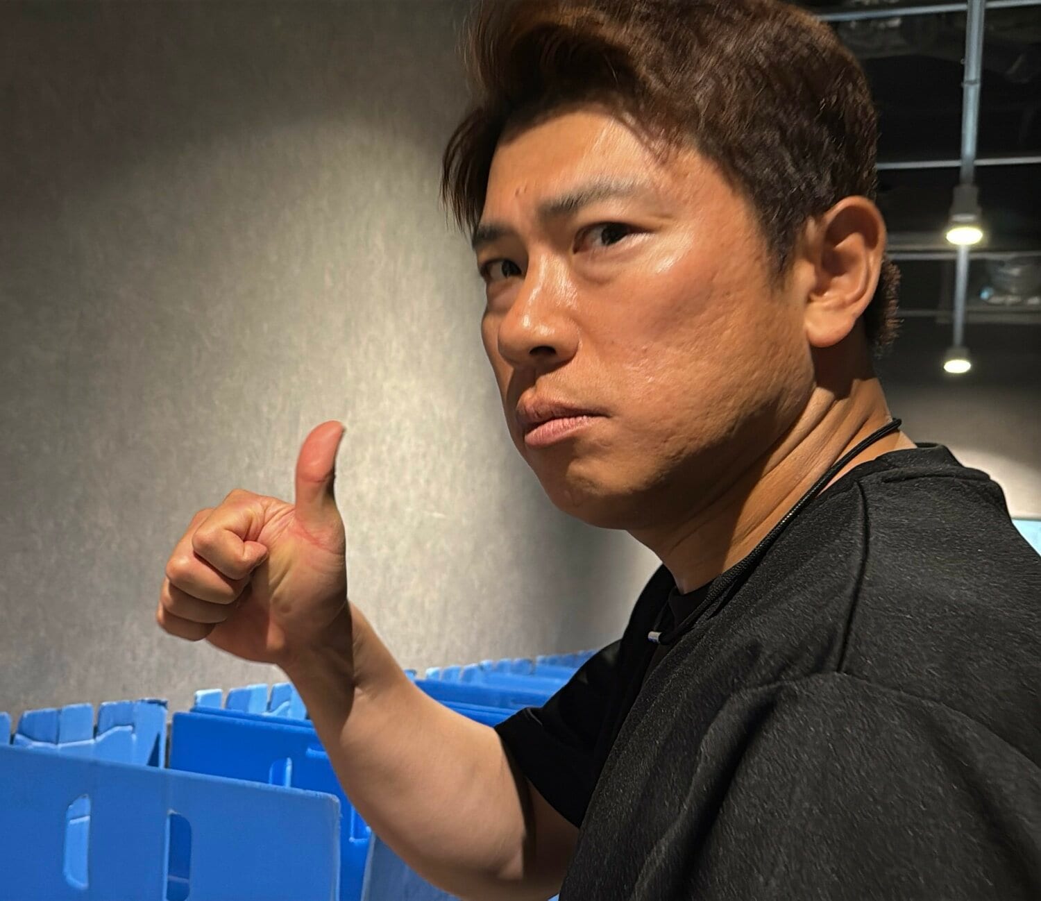 「狙ってました」とドヤ顔を見せる角中　©︎Chiba Lotte Marines