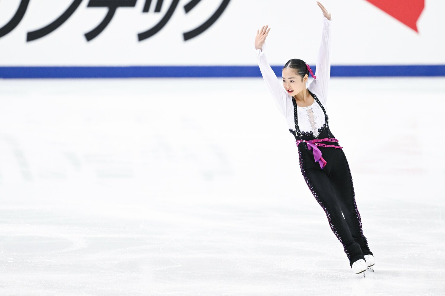 島田は2023年、日本女子で初めてトリプルアクセルと4回転トウループを同時に成功させることになる　©Asami Enomoto