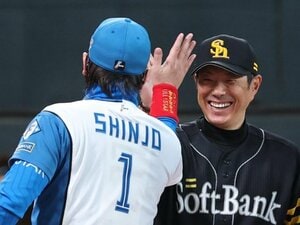 強すぎた阪神優勝のウラで…「どっちが勝つ？」日本ハムvsソフトバンク“じつは真逆だった”新庄剛志と小久保裕紀の采配「近藤健介に“1試合3敬遠”も」