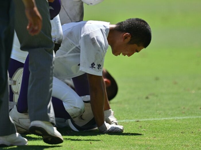 号泣は取材時も止まらず「先輩に…申し訳ない」“打てば逆転サヨナラ甲子園優勝”で三振「初球からいけ」関東一2年バッターの後悔と誓いとは＜Number Web＞ photograph by Hideki Sugiyama