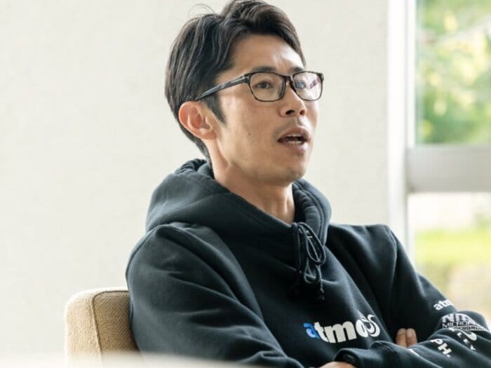 「原さんはハワイ旅行だけど、僕はパーカー」徳本一善42歳はなぜ青学大・原晋監督を慕うのか「僕らは箱根駅伝の野党なんです」＜Number Web＞ photograph by Mutsumi Tabuchi