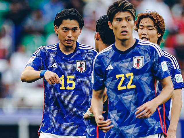 上田綺世　日本代表　ユニフォーム　フェイエノールト　南野拓実　冨安健洋　三笘薫 実は“三笘薫50mドリブル突破”の起点は町田浩樹だった「冨安健洋