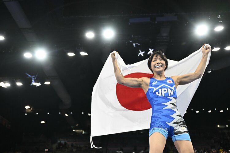 藤波朱理 レスリング日本代表 金メダリスト 直筆サインカード 