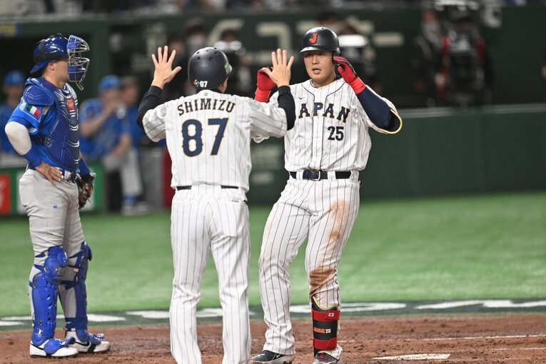 岡本の値千金の3ラン　©Naoya Sanuki