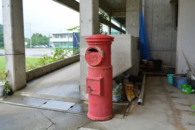 郷愁を誘う郵便ポスト　©Takarin Matsunaga