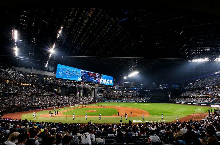 2023年プロ野球の話題となっているエスコンフィールドHOKKAIDO。交流戦でセ・リーグファンも多く訪れるだろう ／ photograph by Kiichi Matsumoto