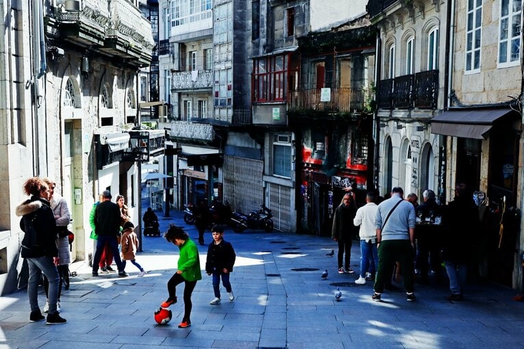 なぜ久保建英が“幻のアシスト”直後、代理監督と言い合いに？ レアル戦前に好調だがマジョルカは…〈撮影者の視点〉(42)