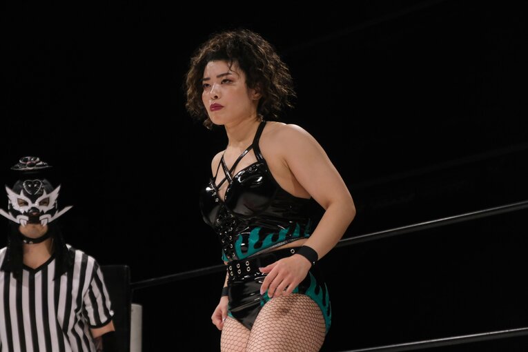 「圧倒される肉体美」を目指す新人女子プロレスラー…コンテストにも出場するZONESが語る“理想像”「実は体重が10kg減ったんです」(36)