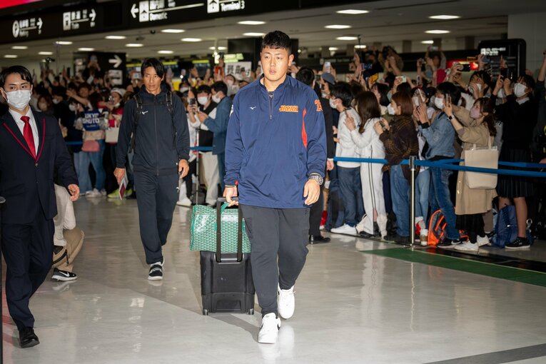 岡本　©Shiro Miyake