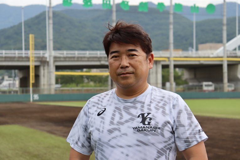 山梨学院高の吉田洸二監督。2016年から山梨県大会で4連覇を果たしていた　©Genki Taguchi