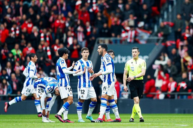 「クボには開幕前から…今はそれ以上の期待だ」MVP→徹底マークで不発も久保建英21歳“バスクダービー両軍サポの熱視線”をカメラマンは見た(69)