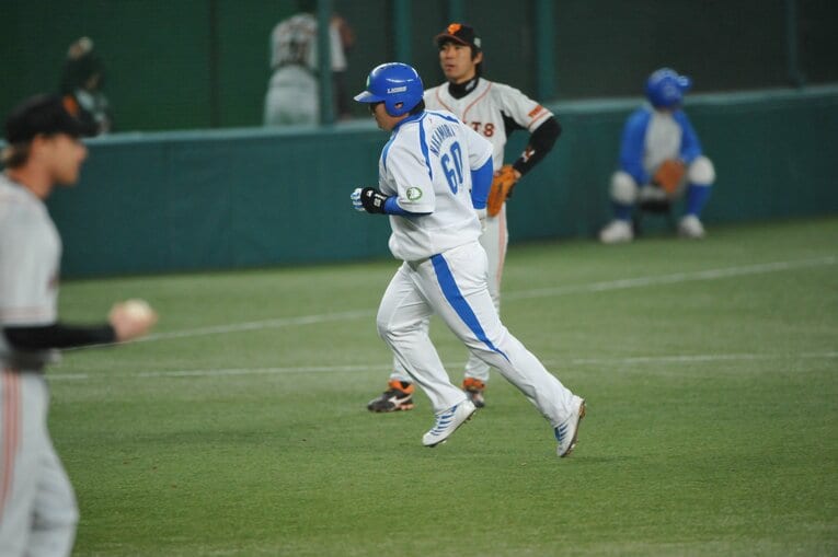 「サンペイ、三振してもいいからさ」“おかわりくん”ブレイク前夜の西武・中村剛也を救った言葉《祝・史上14人目の450本塁打》(31)