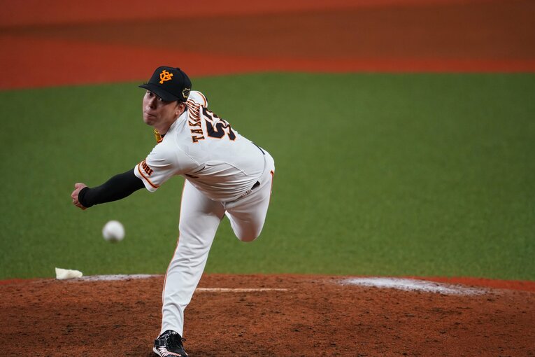 高梨は今季楽天から移籍して大成功したが©Hideki Sugiyama