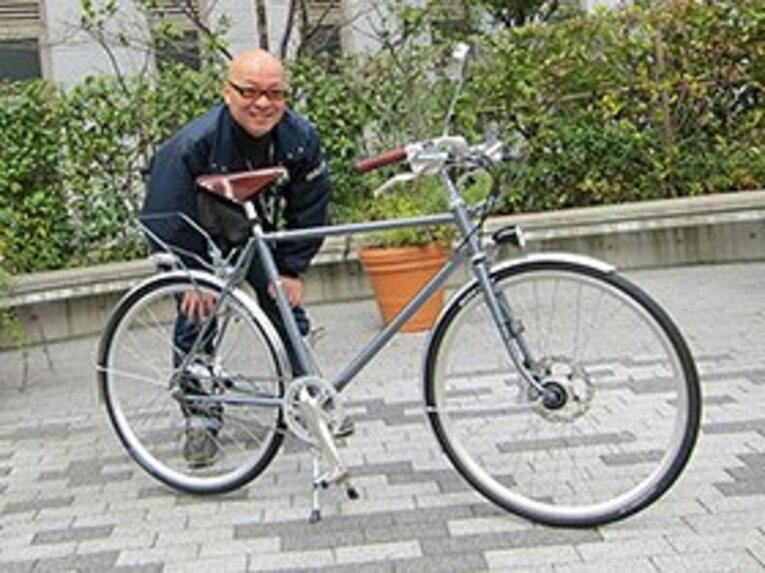 以前にもこのコラムで紹介した、シマノプロデュースの“疋田オリジナル・通勤スペシャル”。通勤自転車として考えうる要素は全部足した。ただし、お値段以外……。　