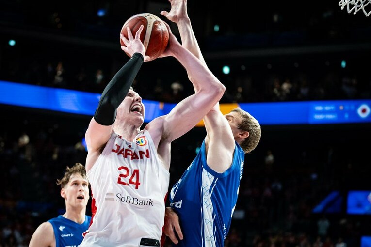 NBAのオールスターにも選ばれたマルカネンのディフェンスは強力だった　©︎FIBA