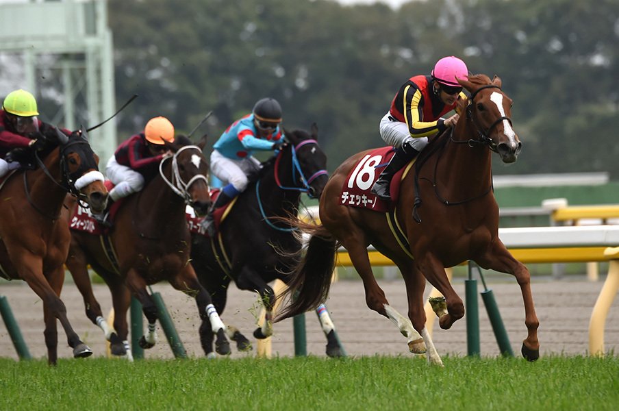 桜花賞に「出なかった」馬の別格さ。オークスは準備万端のチェッキーノ!<Number Web> photograph by NIKKAN SPORTS