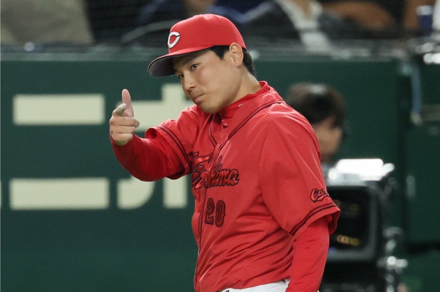 「ネガティブではない、求められる場所でがんばる」カープ栗林良吏が来季先発に転向するチーム事情と、新井貴浩監督の決断の背景＜Number Web＞ photograph by JIJI PRESS