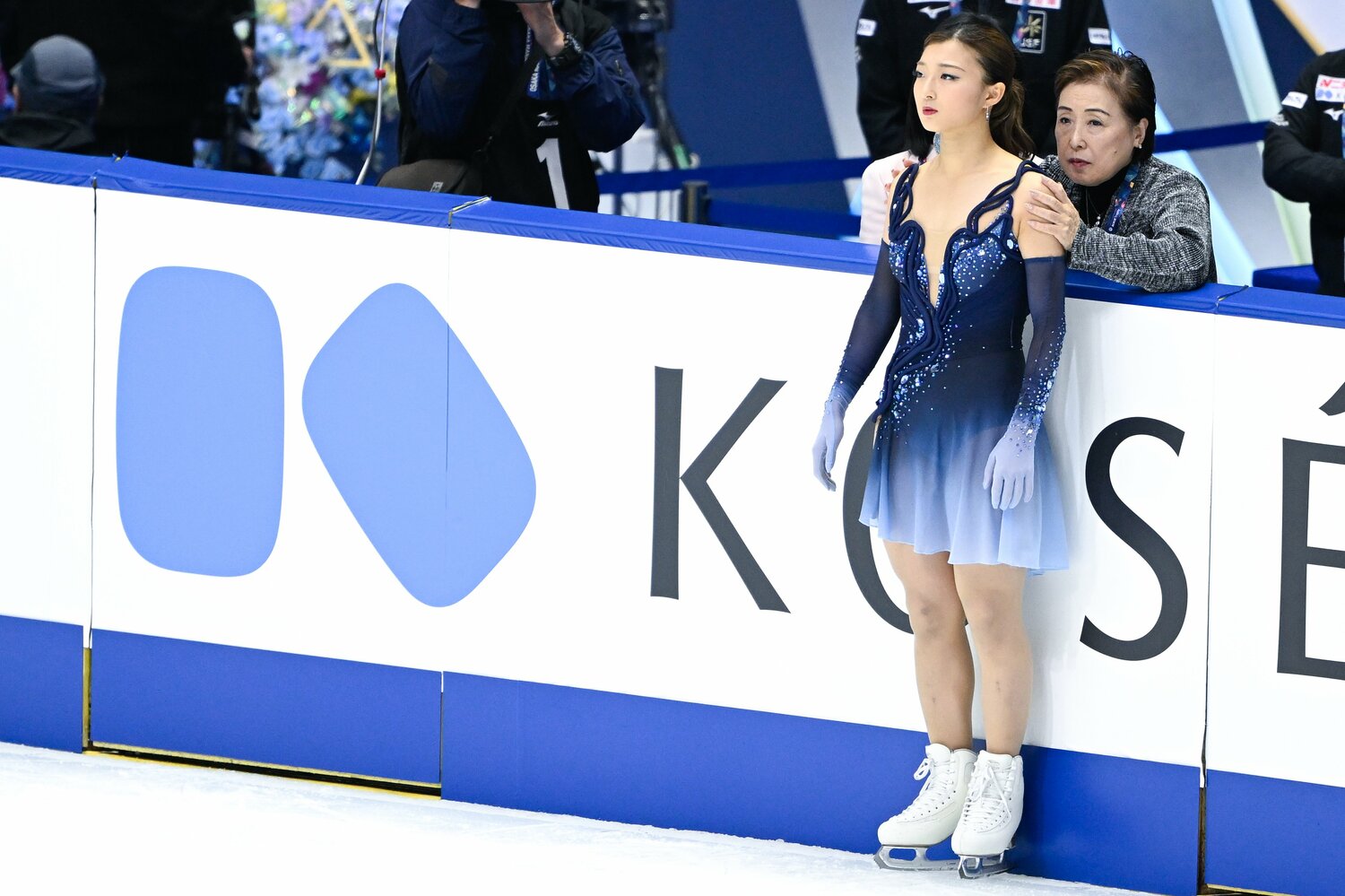 SP演技前の坂本と中野園子コーチ