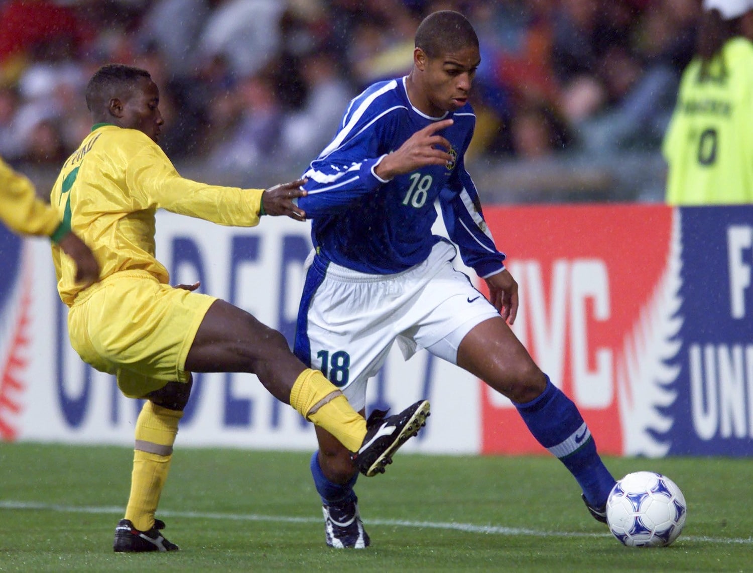 U-17ブラジル代表時代のアドリアーノ　©Getty Images