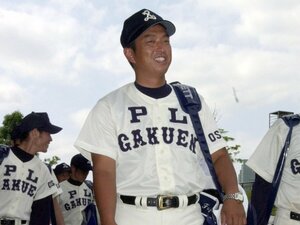「自分が監督でいいの?」27歳で“超名門”PL学園の監督に…“ベンチ入りギリギリ”だった男が母校の指導者になったワケ「最初は全然、ピンと来なくて」