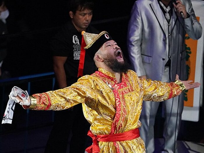 ナゾの“モンゴリアン”がオカダ・カズチカを突き落とす？ 怪力怪奇派グレート-O-カーンの実力は＜Number Web＞ photograph by Essei Hara