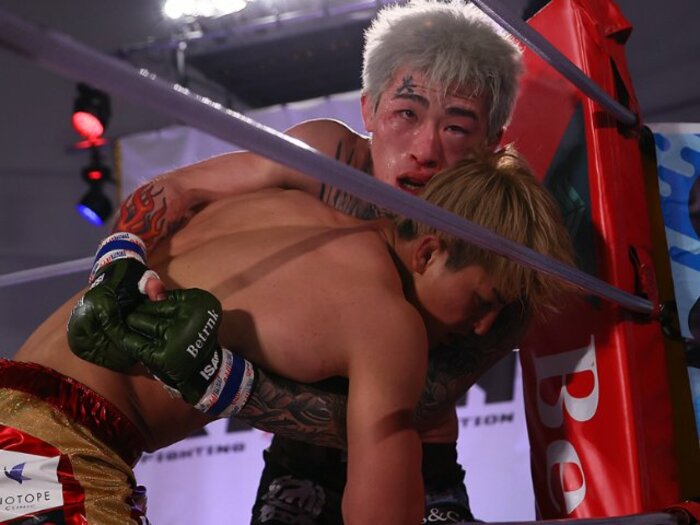 RIZIN2連敗の平本蓮「黙っていられるタイプじゃない」 朝倉未来に“噛みつき続けてきた男”の露呈した弱点と“真の実力”とは？＜Number Web＞ photograph by RIZIN FF