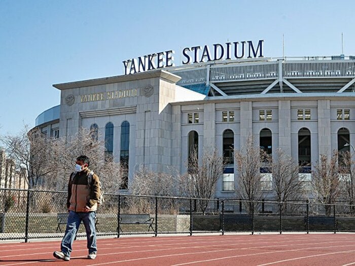 「金が王様」という状況の終わり？コロナが変えたスポーツの優先順位。＜Number Web＞ photograph by AFLO