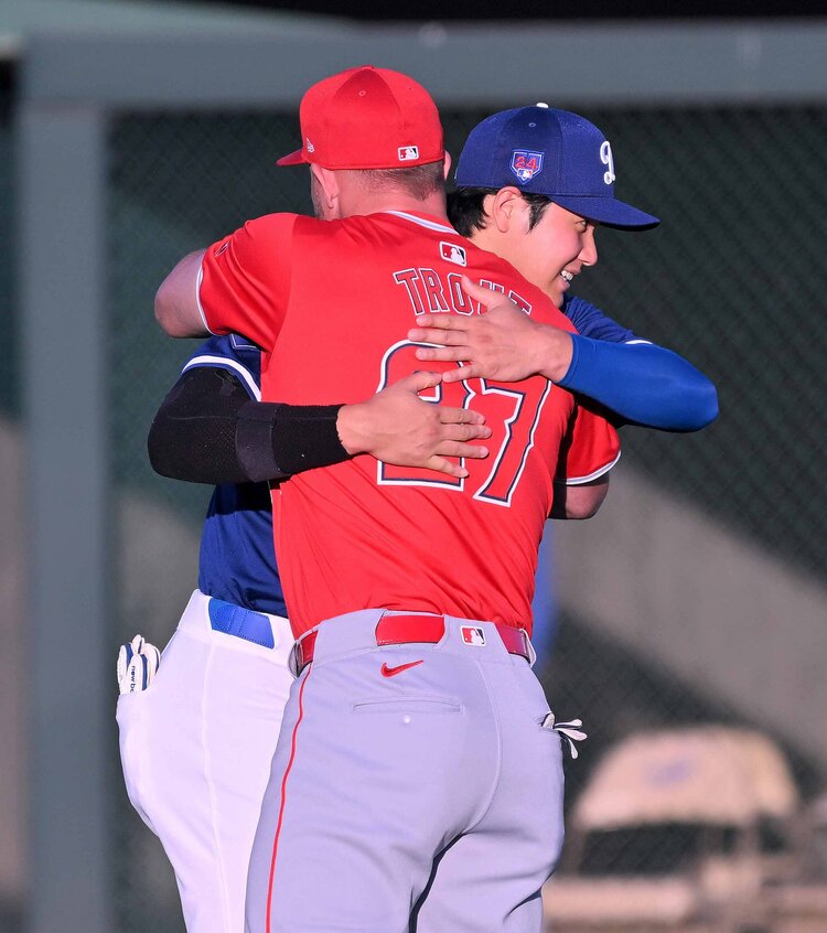 大谷翔平 マイクトラウト エンゼルセット ドジャース大谷翔平 かつての