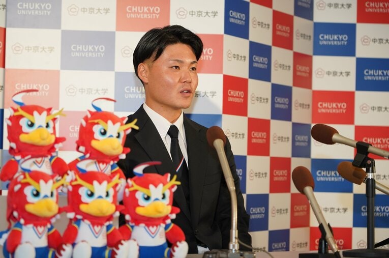 今年のドラフトで西武3位指名を受けた秋山俊（中京大）。4年前、仙台育英時代に指名漏れを経験している　©Sankei Shimbun