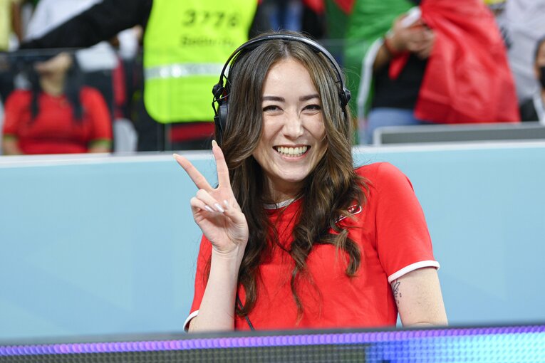 カタールW杯の女性サポーター　©Takuya Sugiyama/JMPA