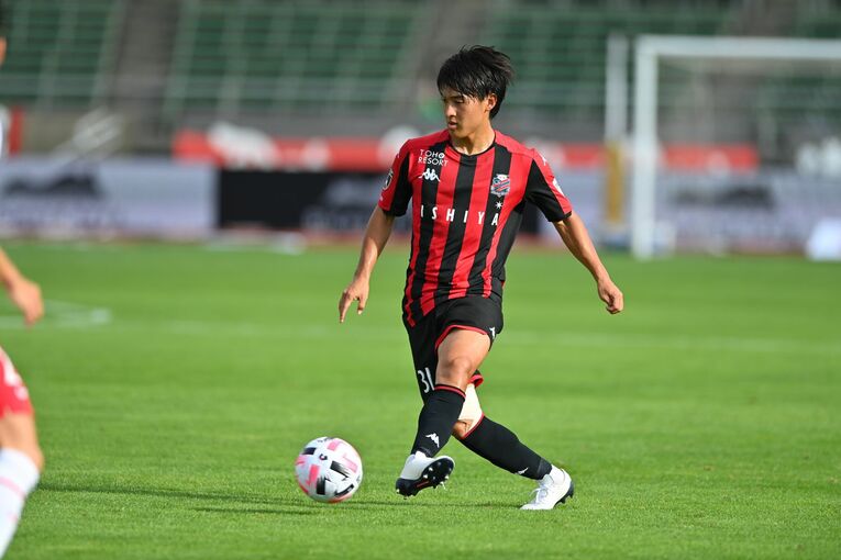 高嶺朋樹（北海道コンサドーレ札幌／筑波大出身）