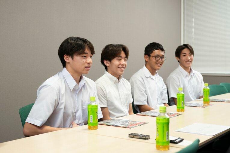 笑顔の開成カルテット　©︎Tadashi Hosoda