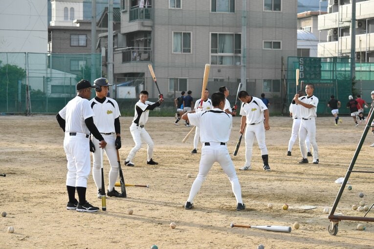 2018年当時の練習風景。他部と共用の校庭が練習場だった ©Kota Inoue