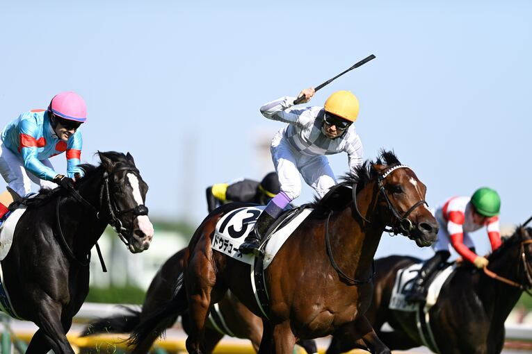 ドウデュースが制した2022年の日本ダービー　©Keiji Ishikawa