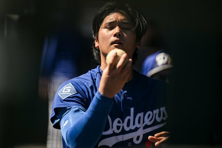 【Number現地撮影：大谷翔平の愛される日々】ドジャース再合流後の試合での大谷（写真は右に続きます）　©Nanae Suzuki