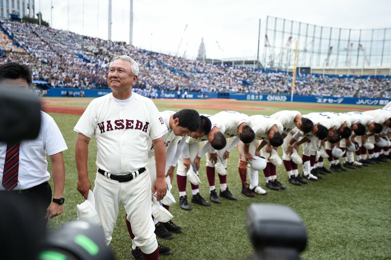 和泉監督が30年近く指揮を執る早実。校風は「質実剛健」、選手は丸刈り頭　©Yuki Suenaga