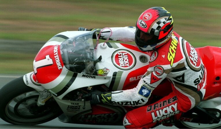 1993年の500ccクラス王者ケビン・シュワンツ。鮮烈な走りとラッキーストライクカラーは、いまだに多くのファンの記憶に新しい　©Getty Images