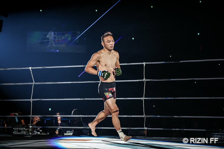 『RIZIN.48』井上直樹vs.キム・スーチョル　©RIZIN FF