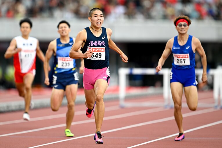 陸上日本選手権の男子400mハードルで史上初の高校生優勝を決めた洛南高2年の後藤大樹　©Asami Enomoto