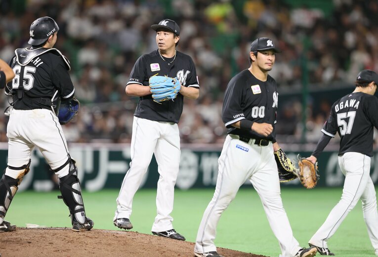 5月2日ソフトバンク戦、9回裏3-1とリードした場面。益田直也が炎上し、サヨナラ負け　©Sankei Shimbun