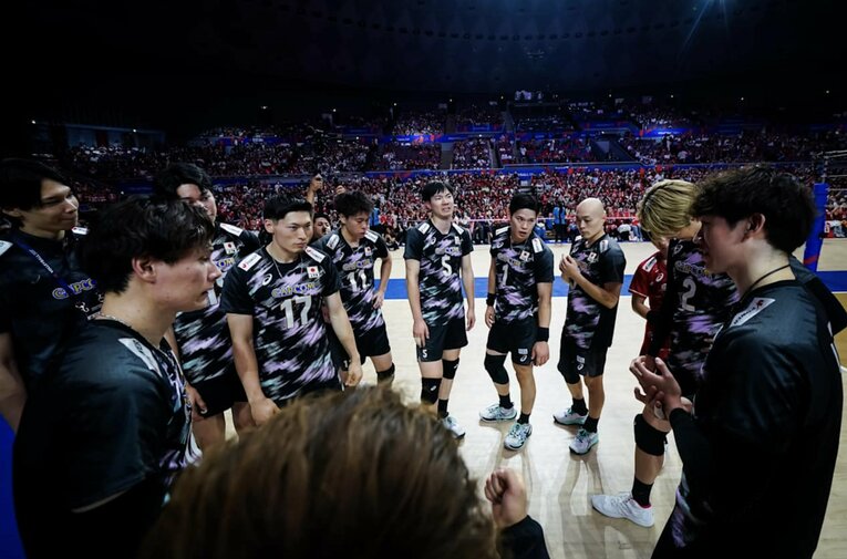 VNLカナダ戦　©Volleyball World