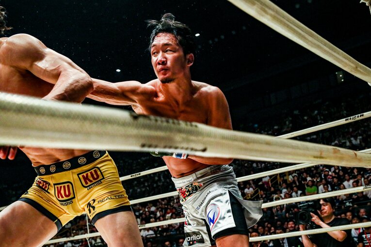 『RIZIN.17』朝倉未来vs.矢地祐介　©RIZIN FF Susumu Nagao