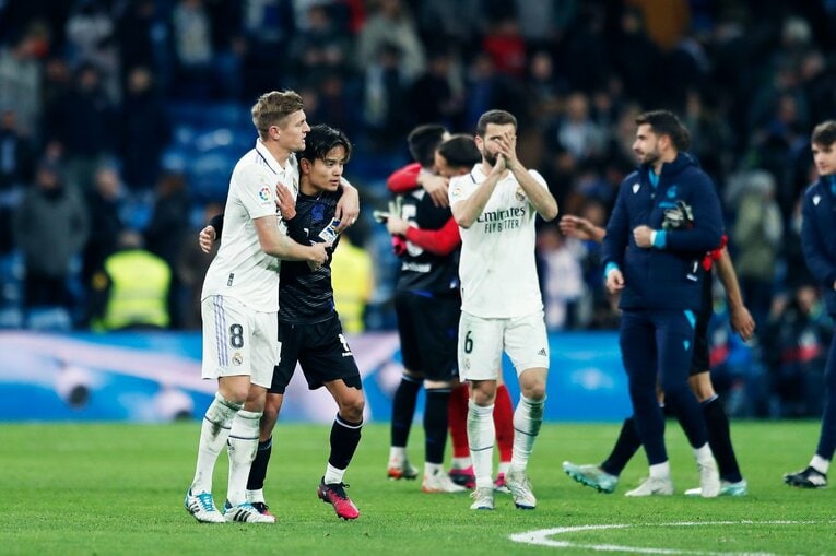 「クボのソックスに穴が！」バルサに続きマドリーも“久保建英が脅威”だった…現地撮影で感じた出色の貢献「クロースが苦虫を」(56)