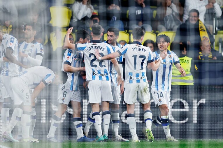 久保建英22歳「思いっきり叫んだら…」“動画に映らない”絶妙なゴール直前の判断「タケが決めて2－0で勝つよ」サポの期待を超えるMVP(2)