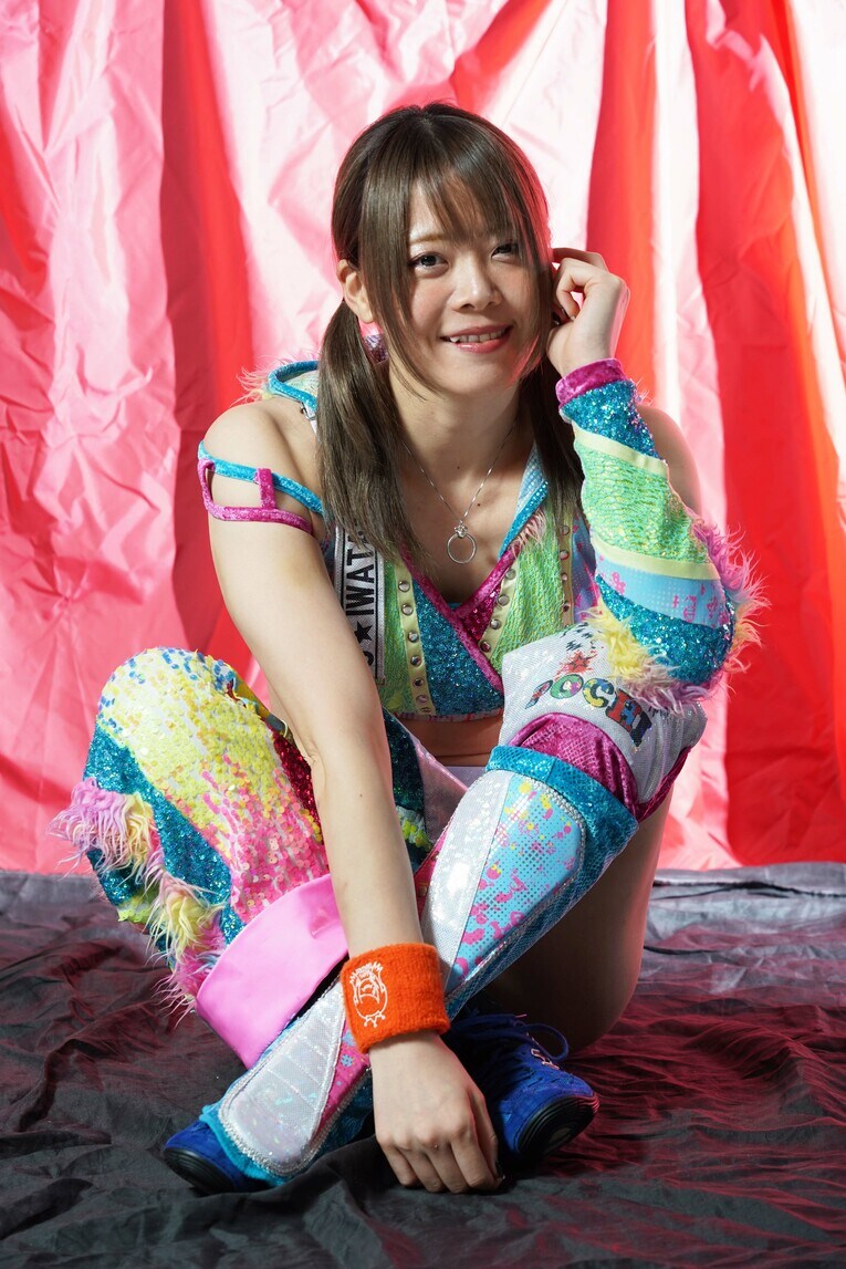 結婚願望も封印？ “スターダムのアイコン”岩谷麻優がガチで狙うIWGP女子王座「KAIRIは一番負けたくない相手」《特別グラビア》(29)