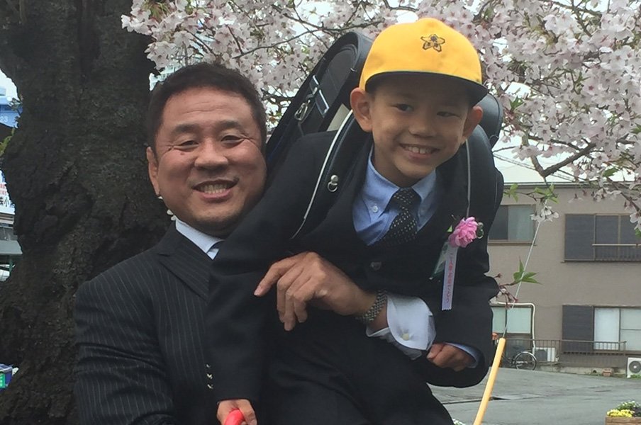 プロレスラー永田裕志の“子育て論” 12歳息子のレスリング挑戦を全力応援する理由「痛い思いをしなければ、他人の痛みもわからない」<Number Web> photograph by 本人提供