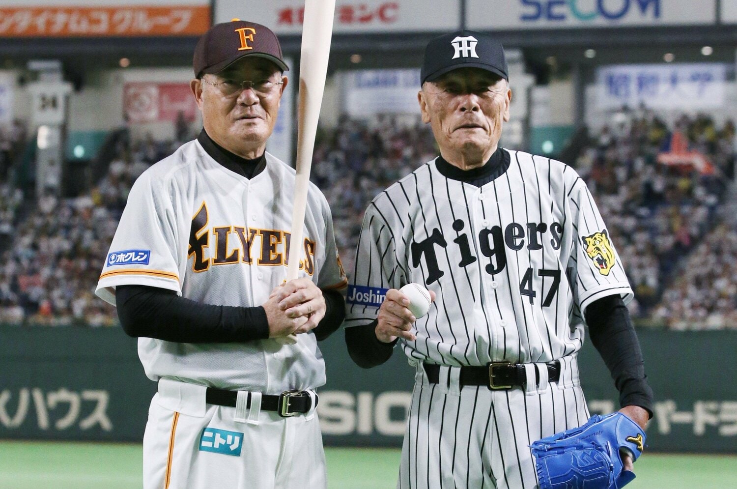 「内角は危ない、長打につながる…あれ、ウソやろ」300勝投手が90歳で没…元阪神“投げる精密機械”小山正明がベテラン記者に明かした「金言」の中身<Number Web> photograph by JIJI PRESS